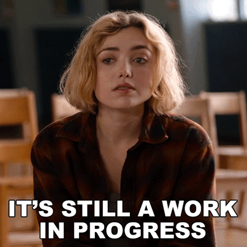 Animated GIF showing a woman saying ‘It’s still a work in progress’ — representing that the 4-Week Intro to Pronunciation Course is under construction. British English pronunciation training for advanced learners who want to speak clearly and confidently. 英語 発音 矯正 コース — イギリス英語の発音を改善して、もっと自然でプロフェッショナルな話し方を学びましょう。